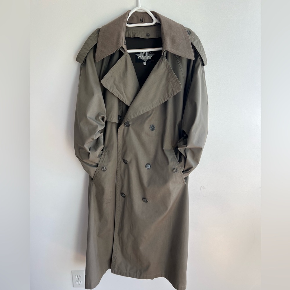 Vintage Men's Classic Barn Trench Coat  Grandpa core Made in Romania